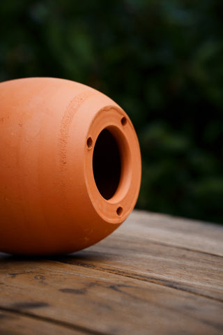 Casetta per uccelli in terracotta