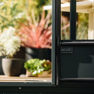 Luxia su muretto basso