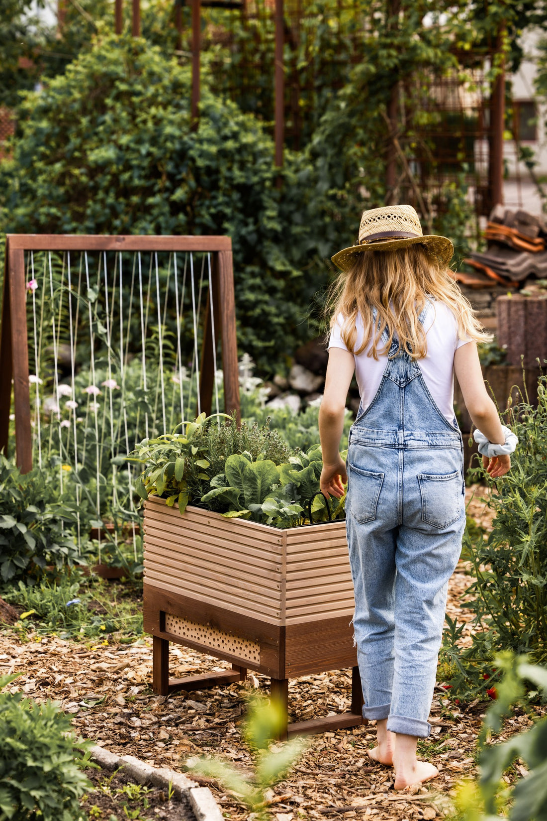 Kids - kind in de tuin